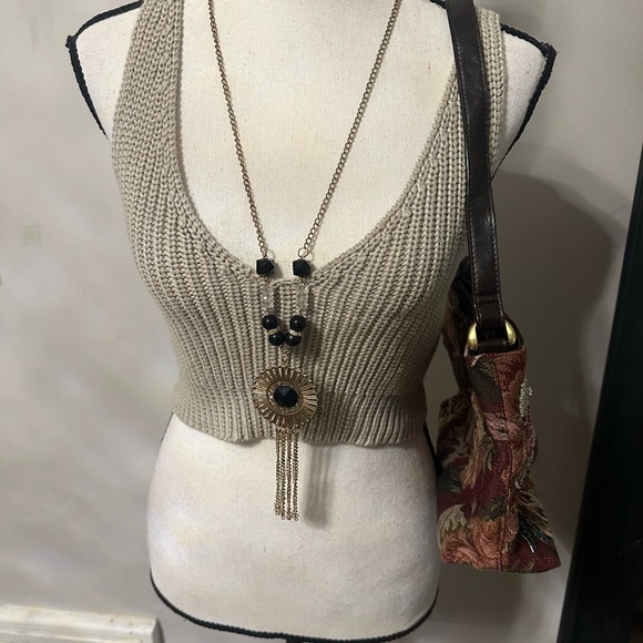 En Saison Tops - En Saison Neutral Knit Cropped Tank